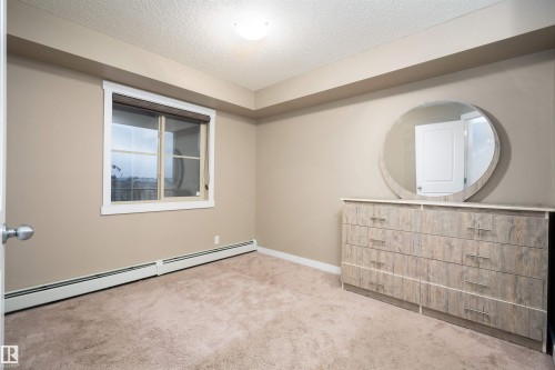 304 5390 Chappelle Road, Edmonton, AB - Indoor Photo Showing Other Room