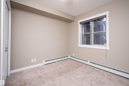 304 5390 Chappelle Road, Edmonton, AB - Indoor Photo Showing Other Room