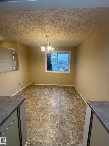 8 3221 119 Street, Edmonton, AB - Indoor Photo Showing Other Room