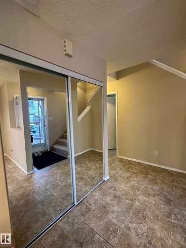 8 3221 119 Street, Edmonton, AB - Indoor Photo Showing Other Room