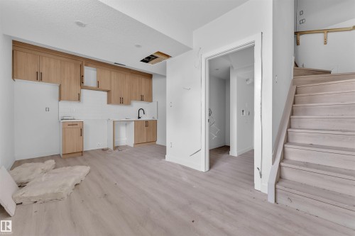 9531/ 9533 115 Ave, Edmonton, AB - Indoor Photo Showing Kitchen