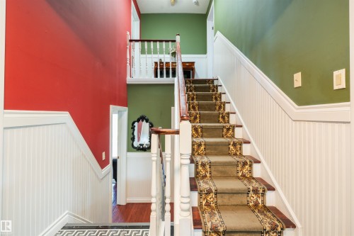 8721 152 Street Nw, Edmonton, AB - Indoor Photo Showing Other Room