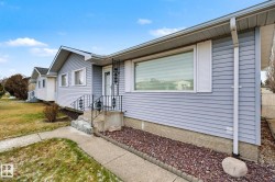 8407 149A Avenue  Edmonton, AB T5E 2M9