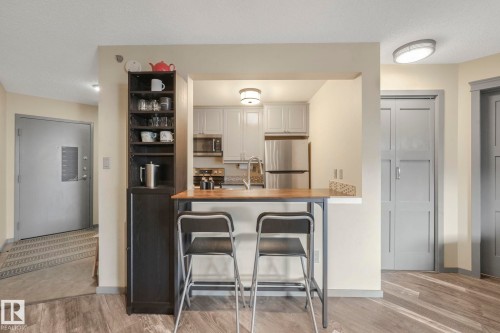 308 11218 80 Street, Edmonton, AB - Indoor