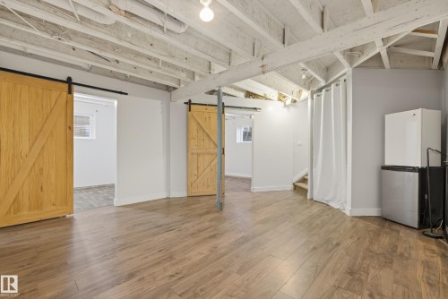 21917 95A Avenue, Edmonton, AB - Indoor