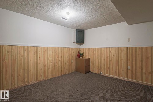51 Belmead Gardens, Edmonton, AB - Indoor Photo Showing Other Room
