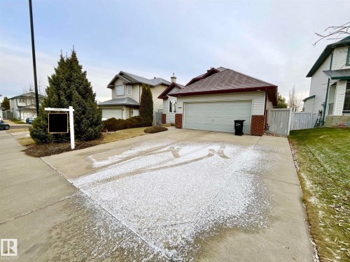 1248 Ormsby Lane, Edmonton, AB - Outdoor