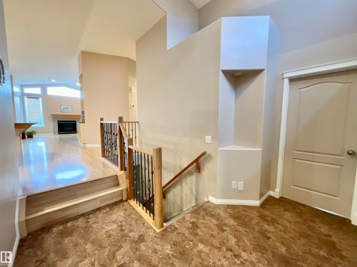 1248 Ormsby Lane, Edmonton, AB - Indoor Photo Showing Other Room