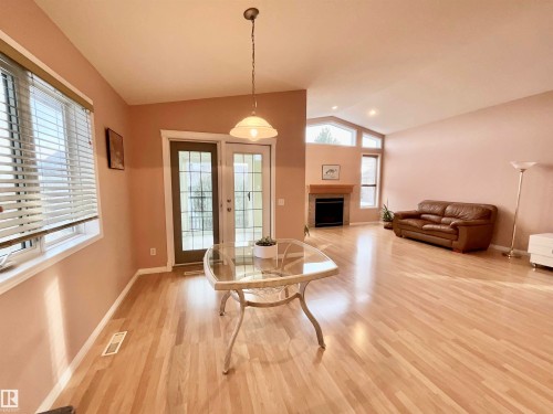 1248 Ormsby Lane, Edmonton, AB - Indoor With Fireplace