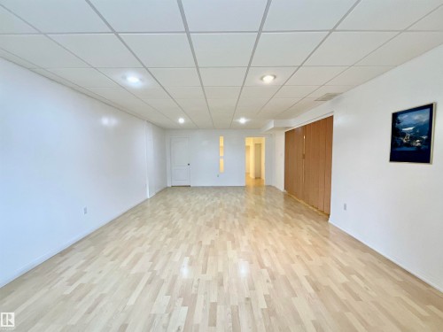 1248 Ormsby Lane, Edmonton, AB - Indoor Photo Showing Other Room