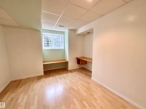 1248 Ormsby Lane, Edmonton, AB - Indoor Photo Showing Other Room