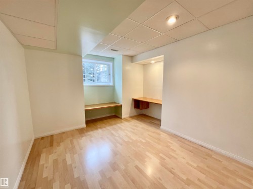 1248 Ormsby Lane, Edmonton, AB - Indoor Photo Showing Other Room