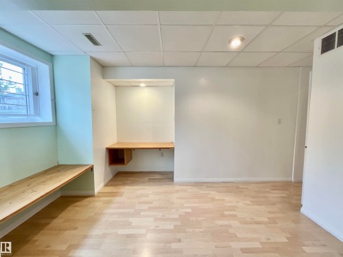 1248 Ormsby Lane, Edmonton, AB - Indoor Photo Showing Other Room