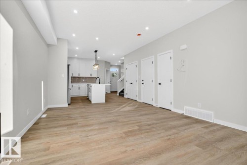 10506 162 Street, Edmonton, AB - Indoor Photo Showing Other Room