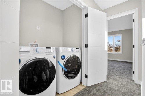 10506 162 Street, Edmonton, AB - Indoor Photo Showing Laundry Room