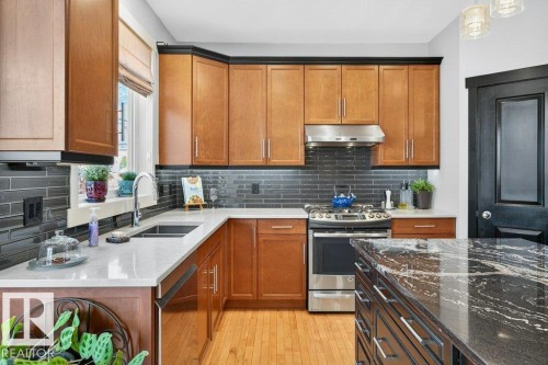 51 Nicola Road, St. Albert, AB - Indoor Photo Showing Kitchen With Stainless Steel Kitchen With Double Sink With Upgraded Kitchen