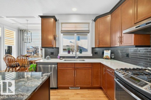 51 Nicola Road, St. Albert, AB - Indoor Photo Showing Kitchen With Stainless Steel Kitchen