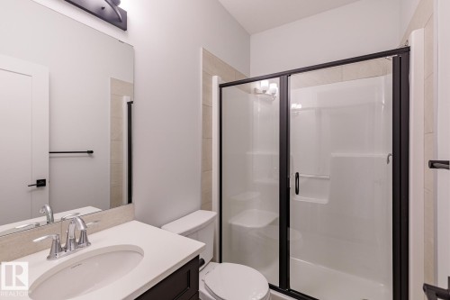 13039 212 Street, Edmonton, AB - Indoor Photo Showing Bathroom