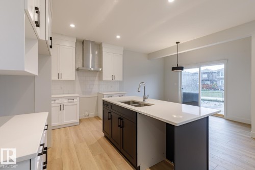 13039 212 Street, Edmonton, AB - Indoor Photo Showing Kitchen With Double Sink