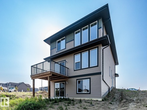 13113 212A Street, Edmonton, AB - Outdoor