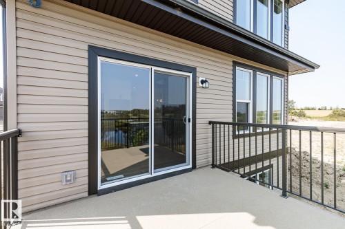 13113 212A Street, Edmonton, AB - Outdoor With Exterior