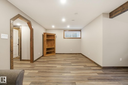 108 South Creek Wynd, Stony Plain, AB - Indoor