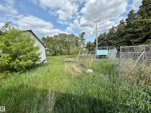 4913 & 4909 49 Avenue, Glendon, AB - Outdoor