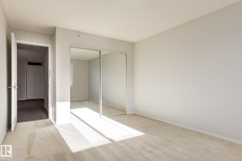 443 279 Suder Greens Drive, Edmonton, AB - Indoor Photo Showing Other Room