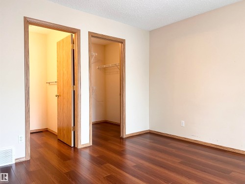 19 10909 106 Street, Edmonton, AB - Indoor Photo Showing Other Room