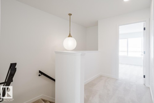 2827 65 Street, Edmonton, AB - Indoor Photo Showing Other Room