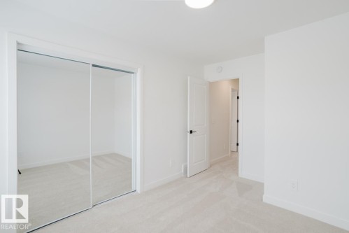 2827 65 Street, Edmonton, AB - Indoor Photo Showing Other Room