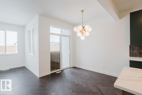 2827 65 Street, Edmonton, AB - Indoor Photo Showing Other Room