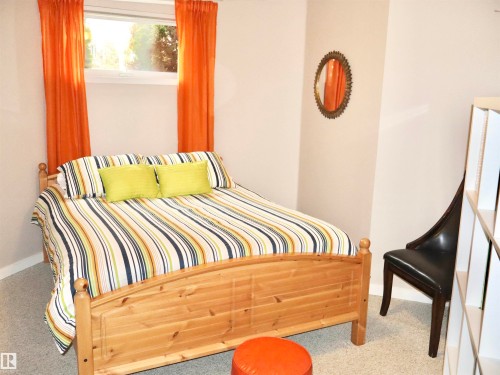 4823 49A Street, Barrhead, AB - Indoor Photo Showing Bedroom