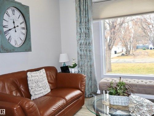 4823 49A Street, Barrhead, AB - Indoor Photo Showing Living Room