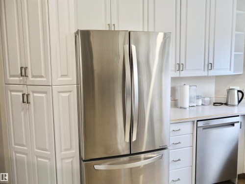 4823 49A Street, Barrhead, AB - Indoor Photo Showing Kitchen