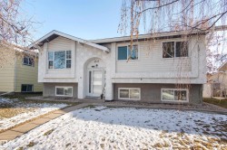 4517 42 Street  Bonnyville Town, AB T9N 1J1