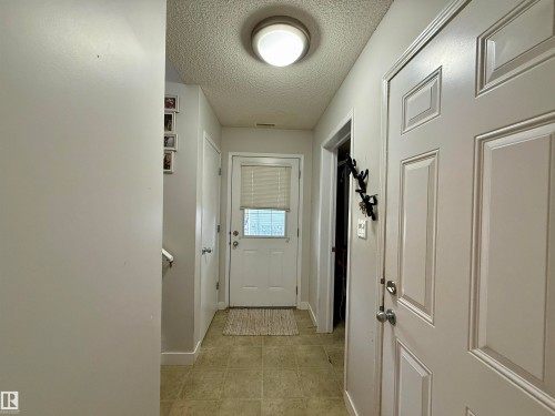 25 70 Cavan Road, Sherwood Park, AB - Indoor Photo Showing Other Room