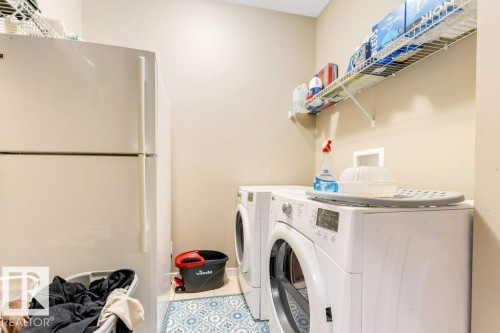 5424 20 Avenue, Edmonton, AB - Indoor Photo Showing Laundry Room