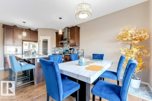 5424 20 Avenue, Edmonton, AB - Indoor Photo Showing Dining Room