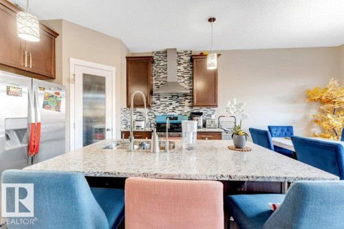 5424 20 Avenue, Edmonton, AB - Indoor Photo Showing Kitchen With Upgraded Kitchen