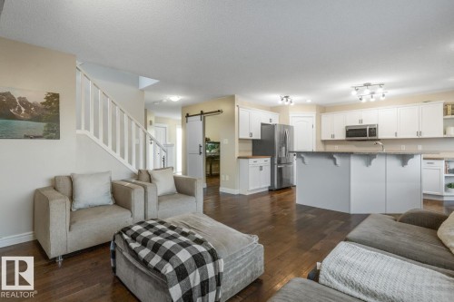 2 Sequoia Bend, Fort Saskatchewan, AB - Indoor Photo Showing Living Room