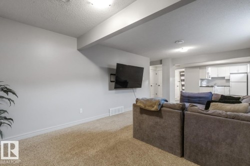 2 Sequoia Bend, Fort Saskatchewan, AB - Indoor Photo Showing Other Room