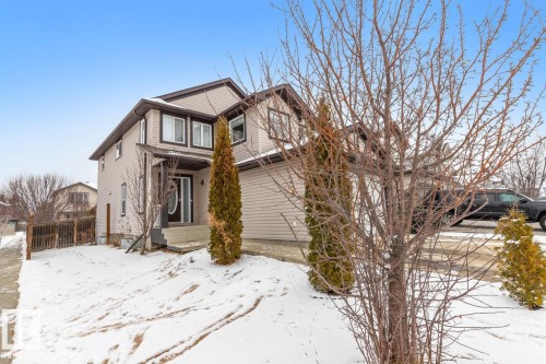 2 Sequoia Bend, Fort Saskatchewan, AB - Outdoor