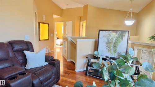 13023 35 Street, Edmonton, AB - Indoor