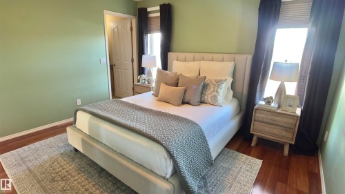13023 35 Street, Edmonton, AB - Indoor Photo Showing Bedroom