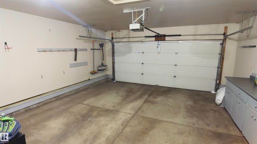 13023 35 Street, Edmonton, AB - Indoor Photo Showing Garage