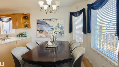 13023 35 Street, Edmonton, AB - Indoor Photo Showing Dining Room