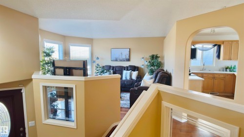 13023 35 Street, Edmonton, AB - Indoor Photo Showing Other Room