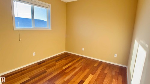 13023 35 Street, Edmonton, AB - Indoor Photo Showing Other Room