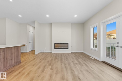 42 11 Dalton Link, Spruce Grove, AB - Indoor With Fireplace